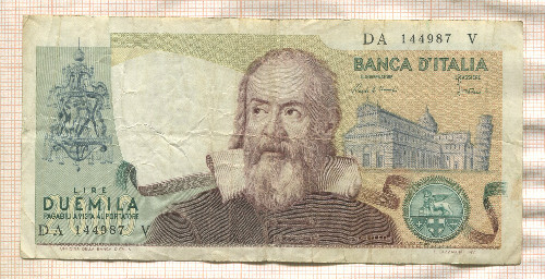980