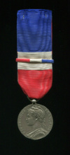Серебряная медаль министерства труда и социальной защиты. Франция