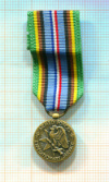 Экспедиционная медаль Вооружённых сил. (Миниатюра. Фрачный вариант) США